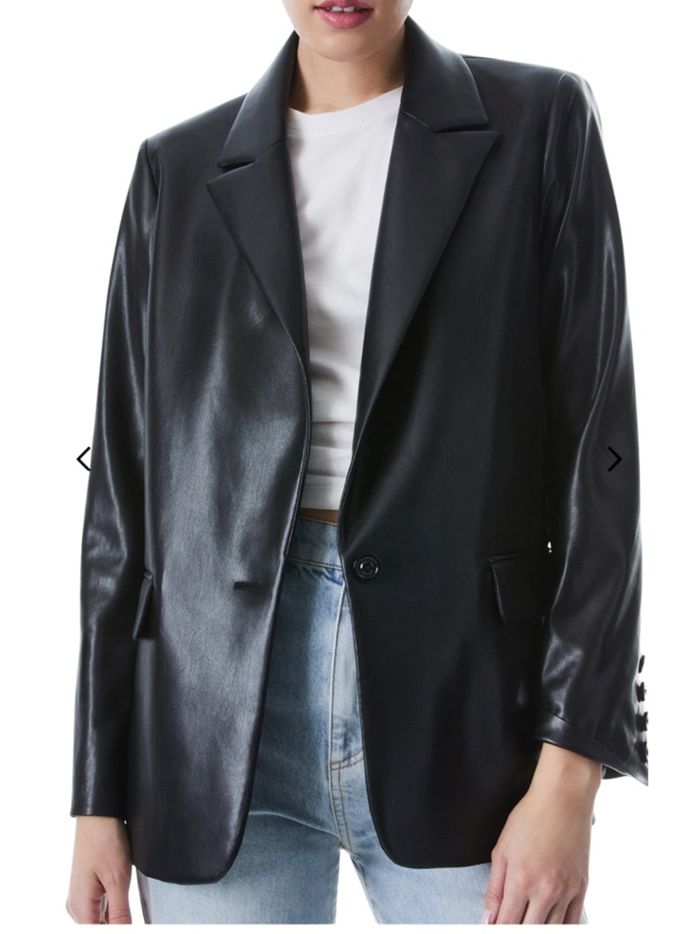 Alice and Olivia
Denny Faux Leather Blazer
